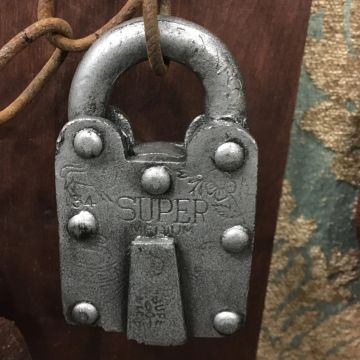 Super Lock