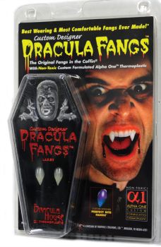 Dracula Fangs - Clam Shell - Large