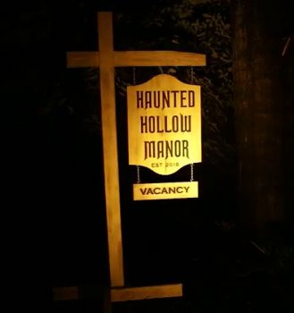 personalized halloween sign