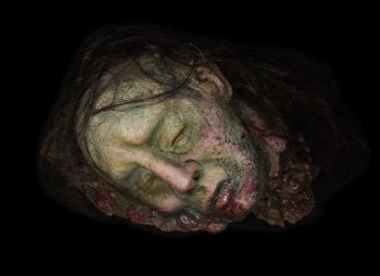 Severed head prop